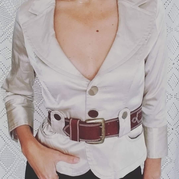 Coco & Tashi Short Blazer - Picture 5 of 12